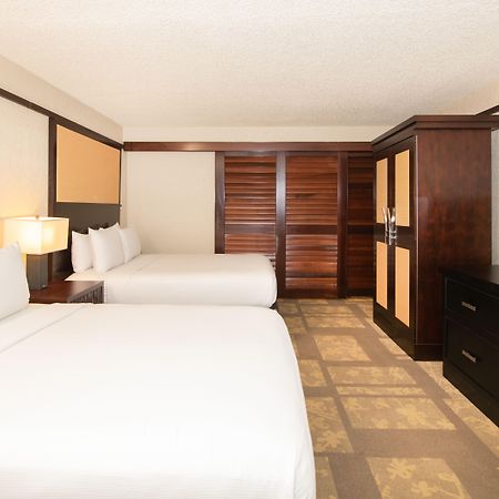 Doubletree By Hilton Hotel Orlando At Seaworld Williamsburg Екстер'єр фото