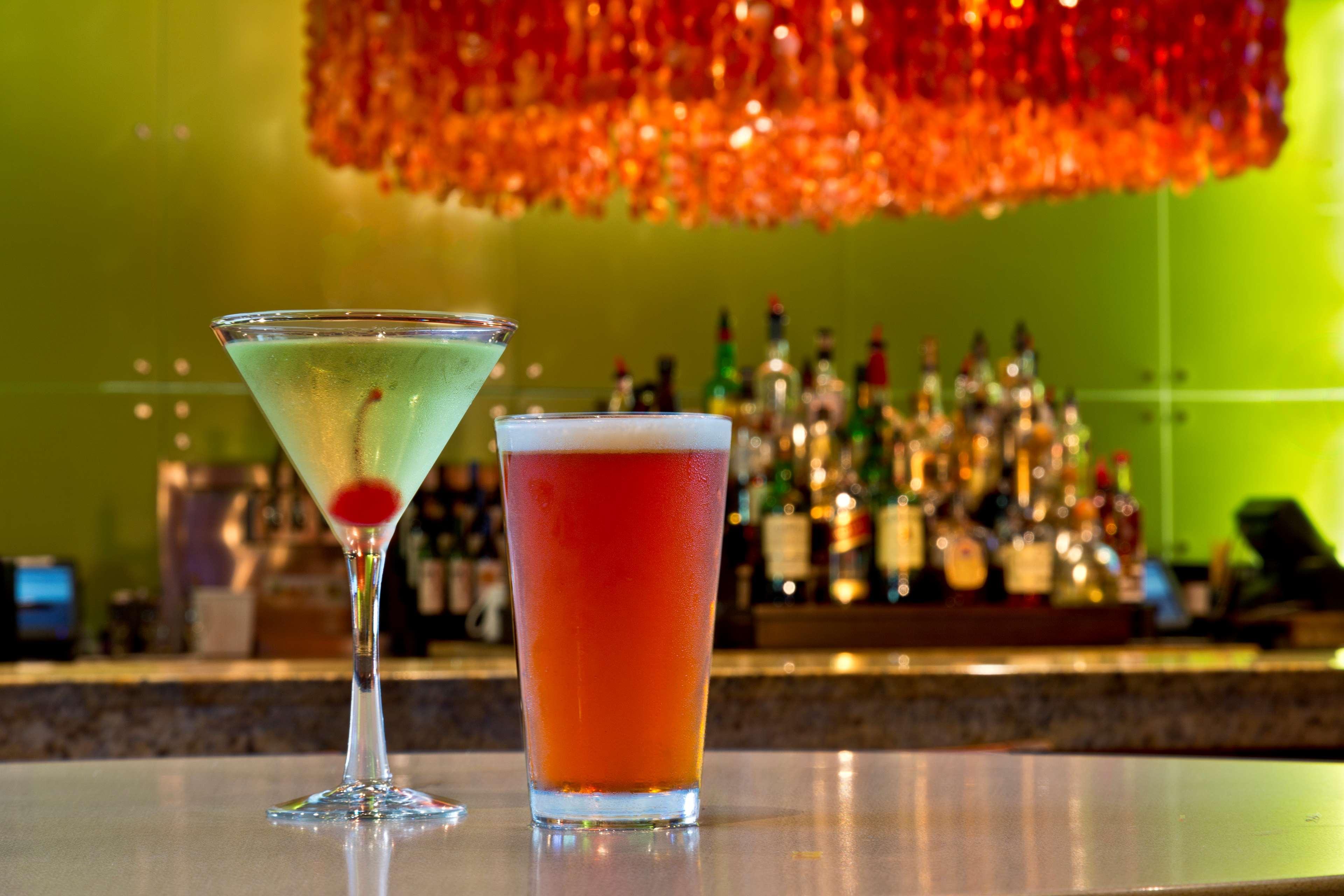 Doubletree By Hilton Hotel Orlando At Seaworld Williamsburg Екстер'єр фото
