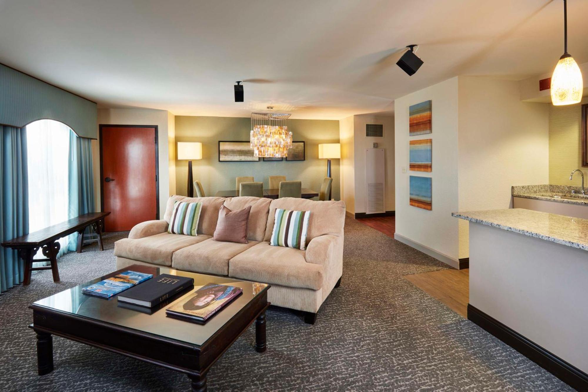 Doubletree By Hilton Hotel Orlando At Seaworld Williamsburg Екстер'єр фото