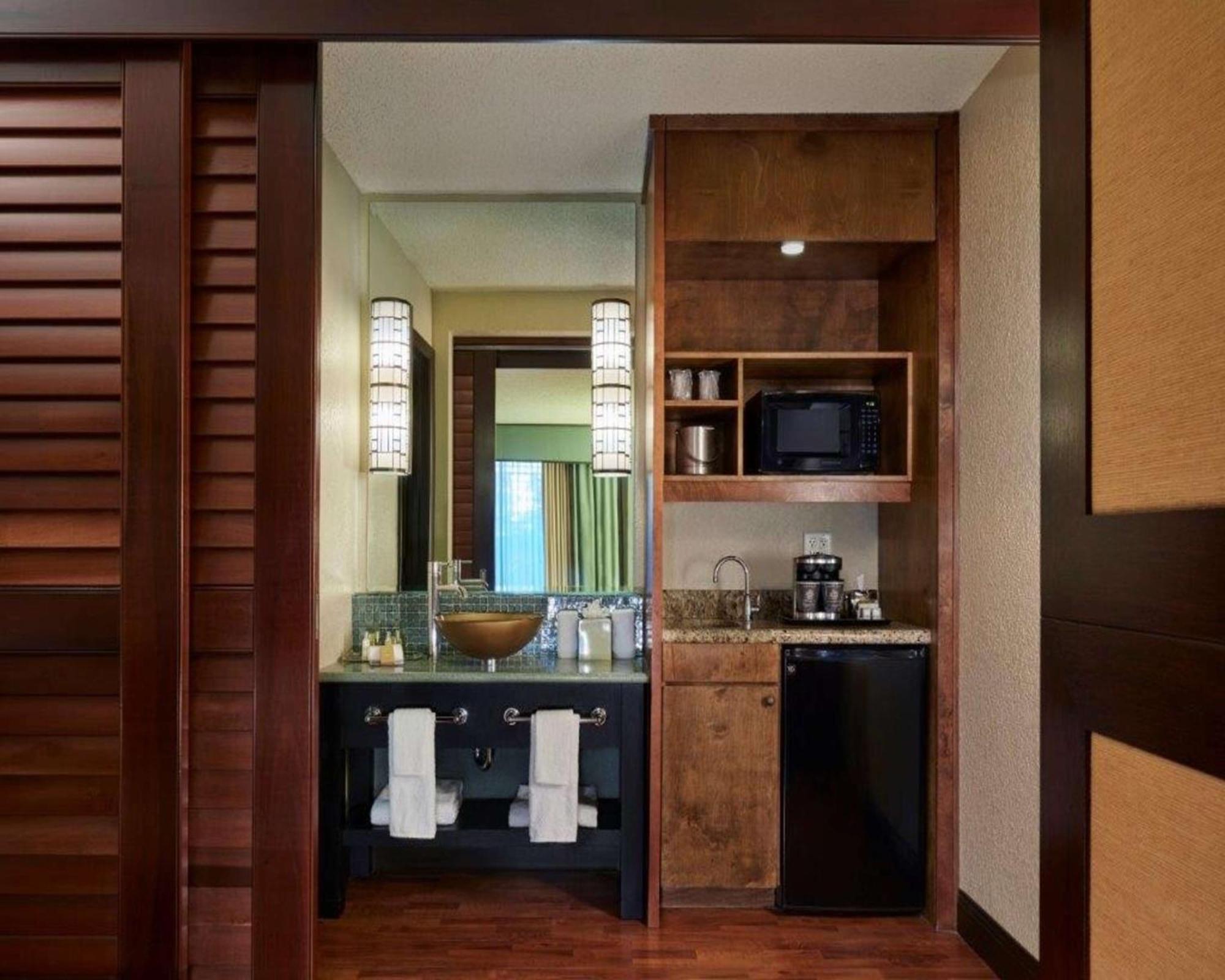 Doubletree By Hilton Hotel Orlando At Seaworld Williamsburg Екстер'єр фото