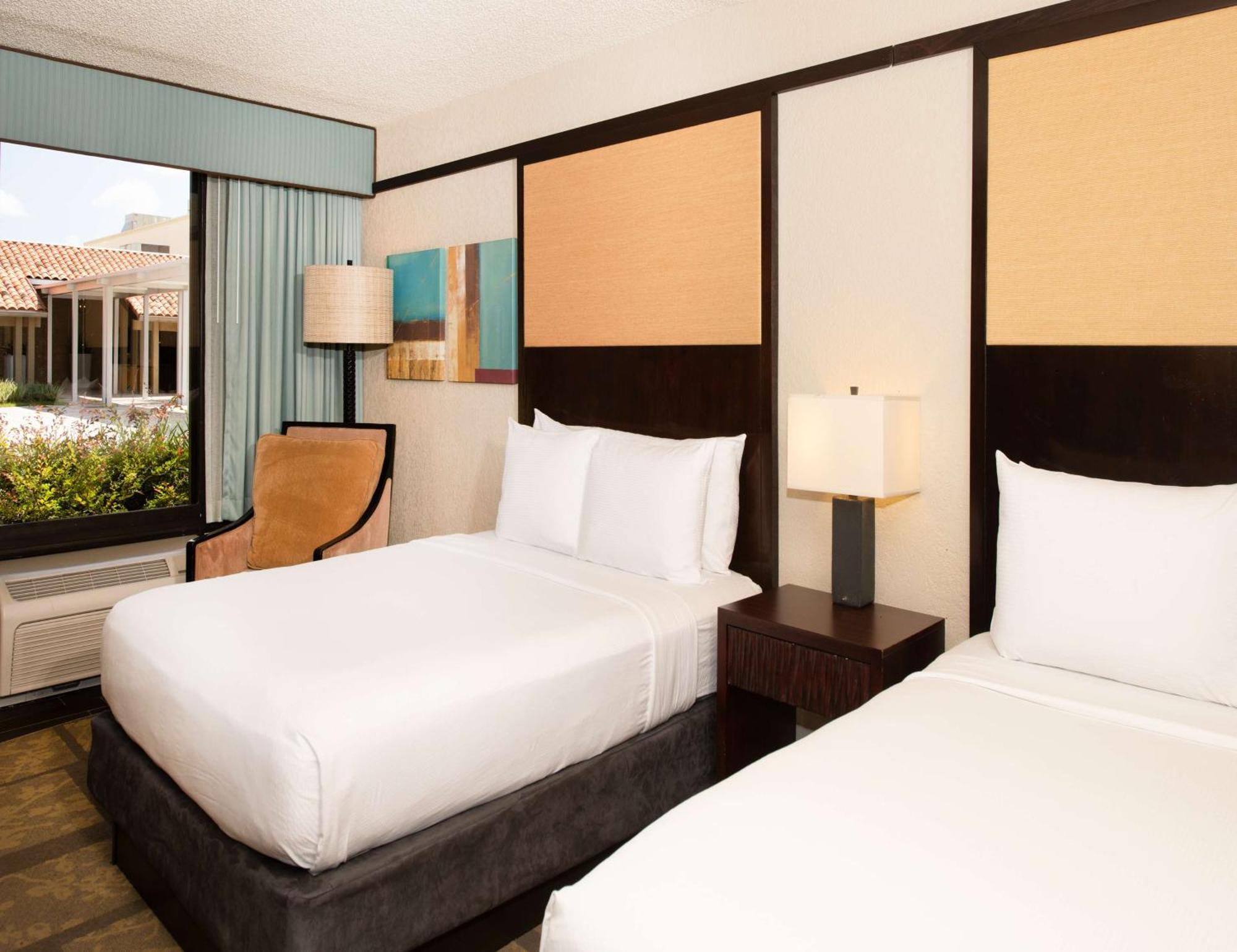 Doubletree By Hilton Hotel Orlando At Seaworld Williamsburg Екстер'єр фото