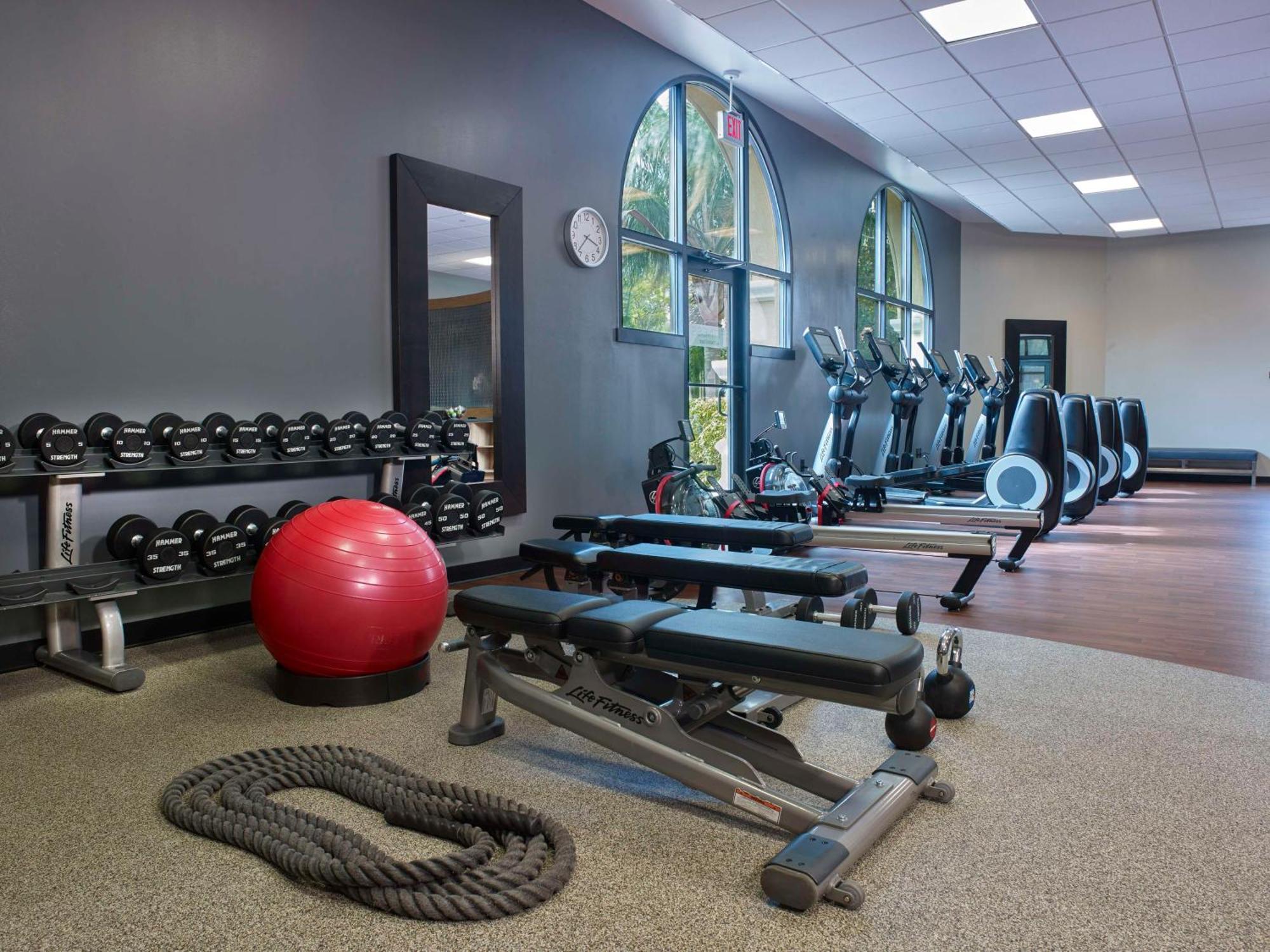 Doubletree By Hilton Hotel Orlando At Seaworld Williamsburg Екстер'єр фото